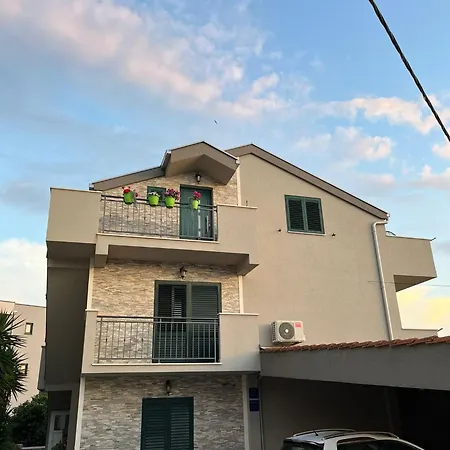 Apartmani Mm Trogir