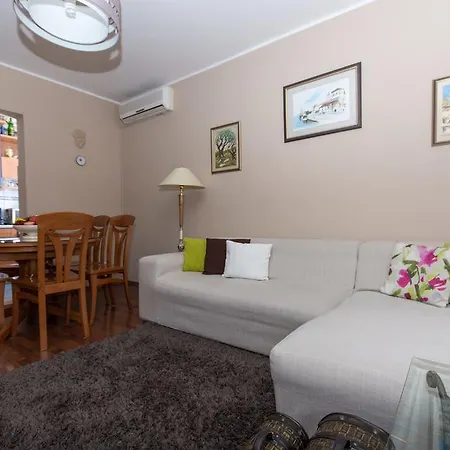 Mm Apartment Trogir